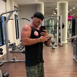 Meet your Posher, Cory